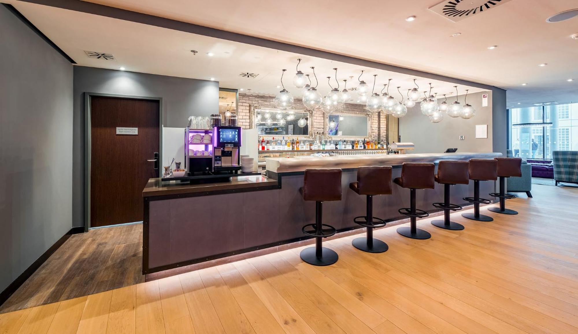 Hotel Premier Europaviertel 3*